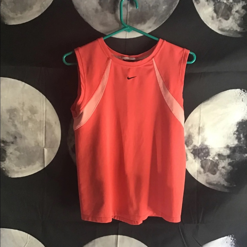 Nike Sphere Dry Size Medium Tank Top